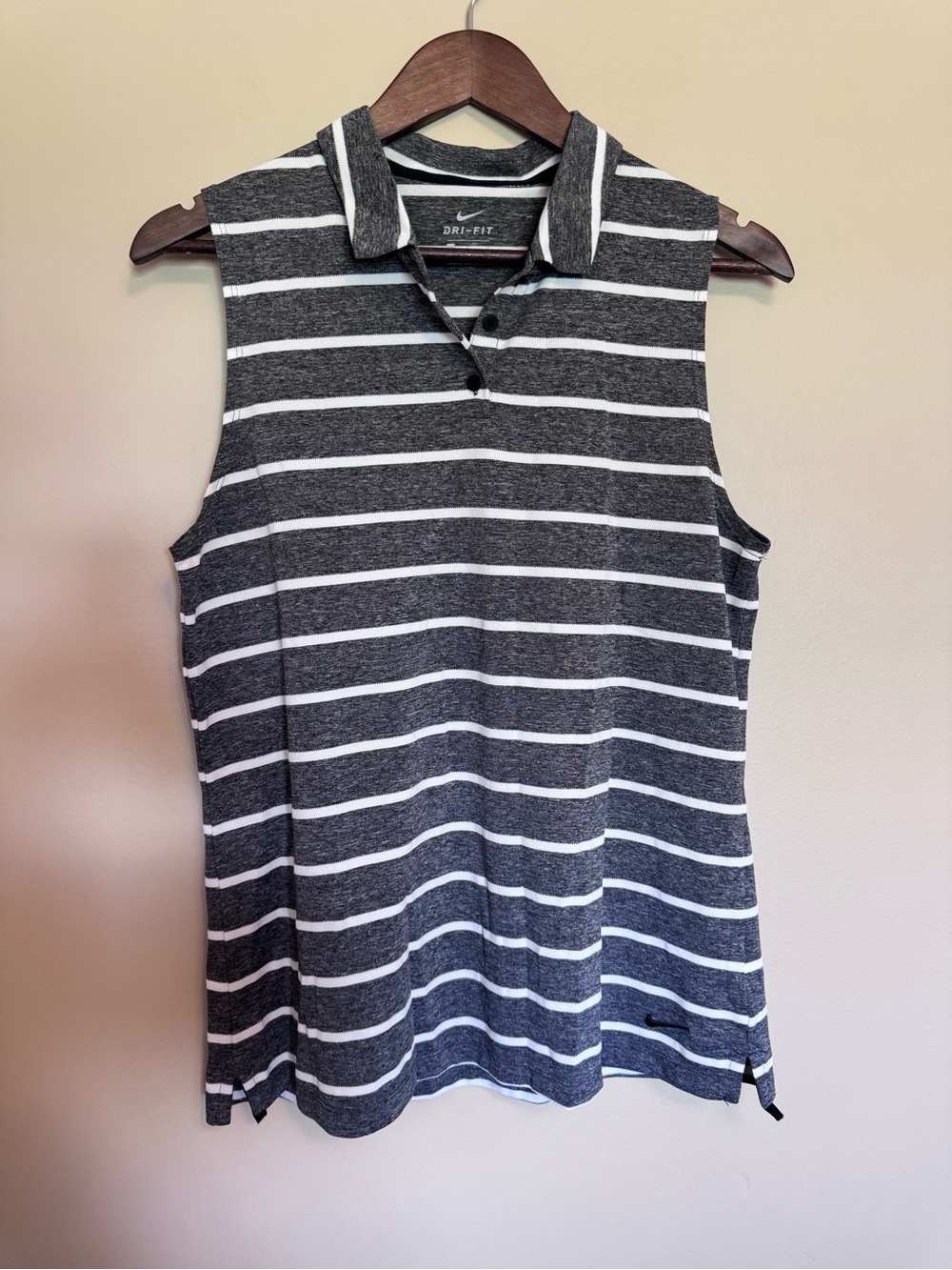 Nike Women’s Sleeveless Striped Polo Tank – Charcoal & White
